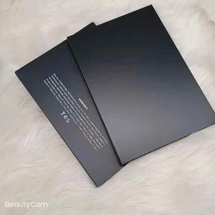 مستحضرات تجميل ملونة ماكياج عينيه Cosmetics Eyeshadow Makeup