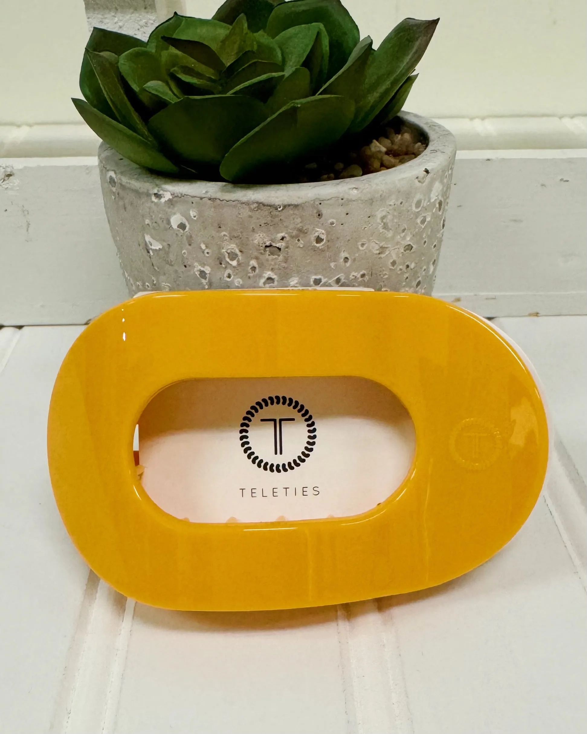 TELETIES Mango Flat Round Hair Clip FINAL SALE